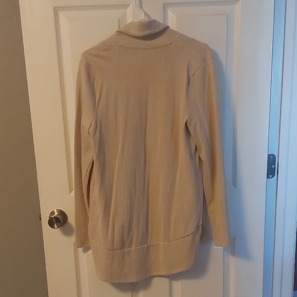 Maurices Tan Open Front Cardigan NWT Size Small - Picture 3 of 5